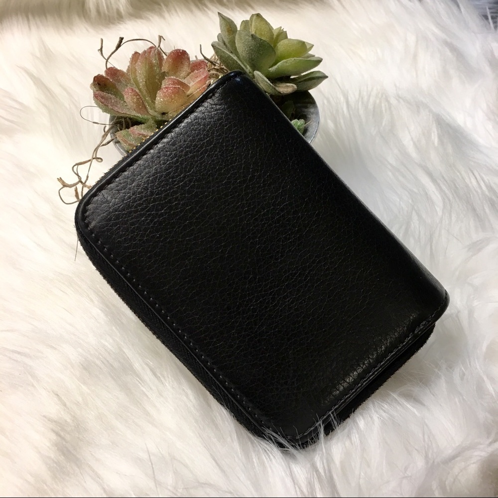 🌲Black leather Coach wallet 🌲
